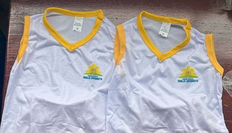 Estudantes Matupaenses recebem Uniformes Escolares