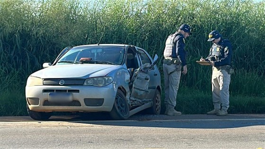 Motorista morre em acidente entre Palio e carreta em Sorriso